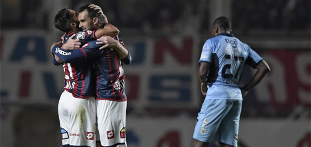 解放者杯半决赛:圣洛伦索五球狂胜玻利瓦尔