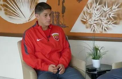 孔卡:我不是妻管严,天河进球会庆祝_虎扑中国