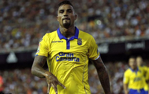 大博阿滕首秀破门,小博阿滕发推祝贺