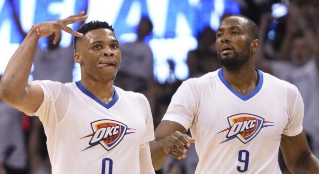 威少调侃伊巴卡:还是不怎么会说英语_虎扑NB