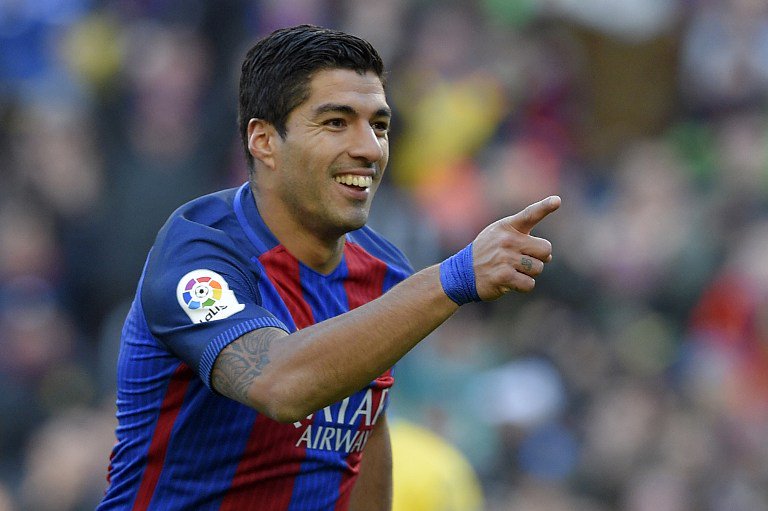 gif:苏亚雷斯梅开二度,巴萨3-0领先