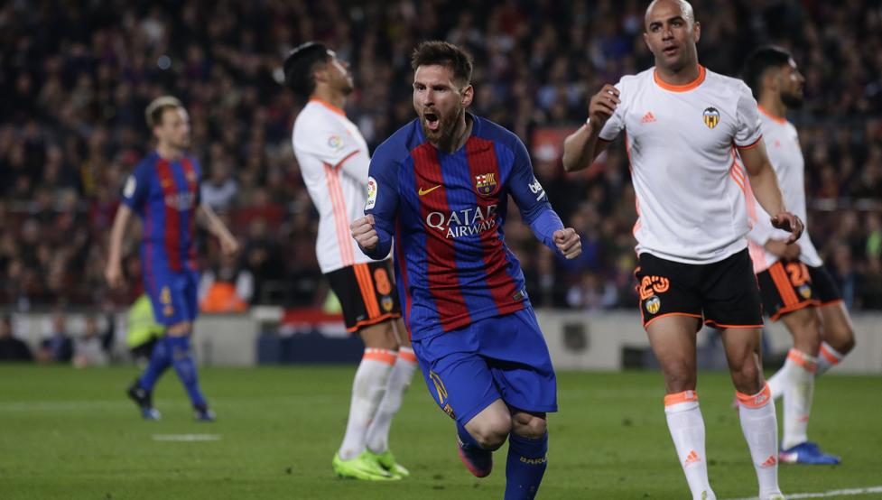 西甲官推赞梅西为巴塞罗那的宗教,同城死敌怼