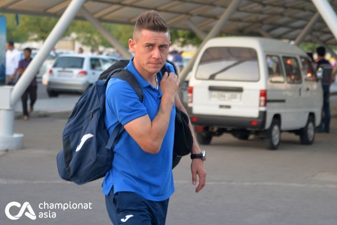 杰帕罗夫:里皮增强中国队实力,但乌兹别克斯坦