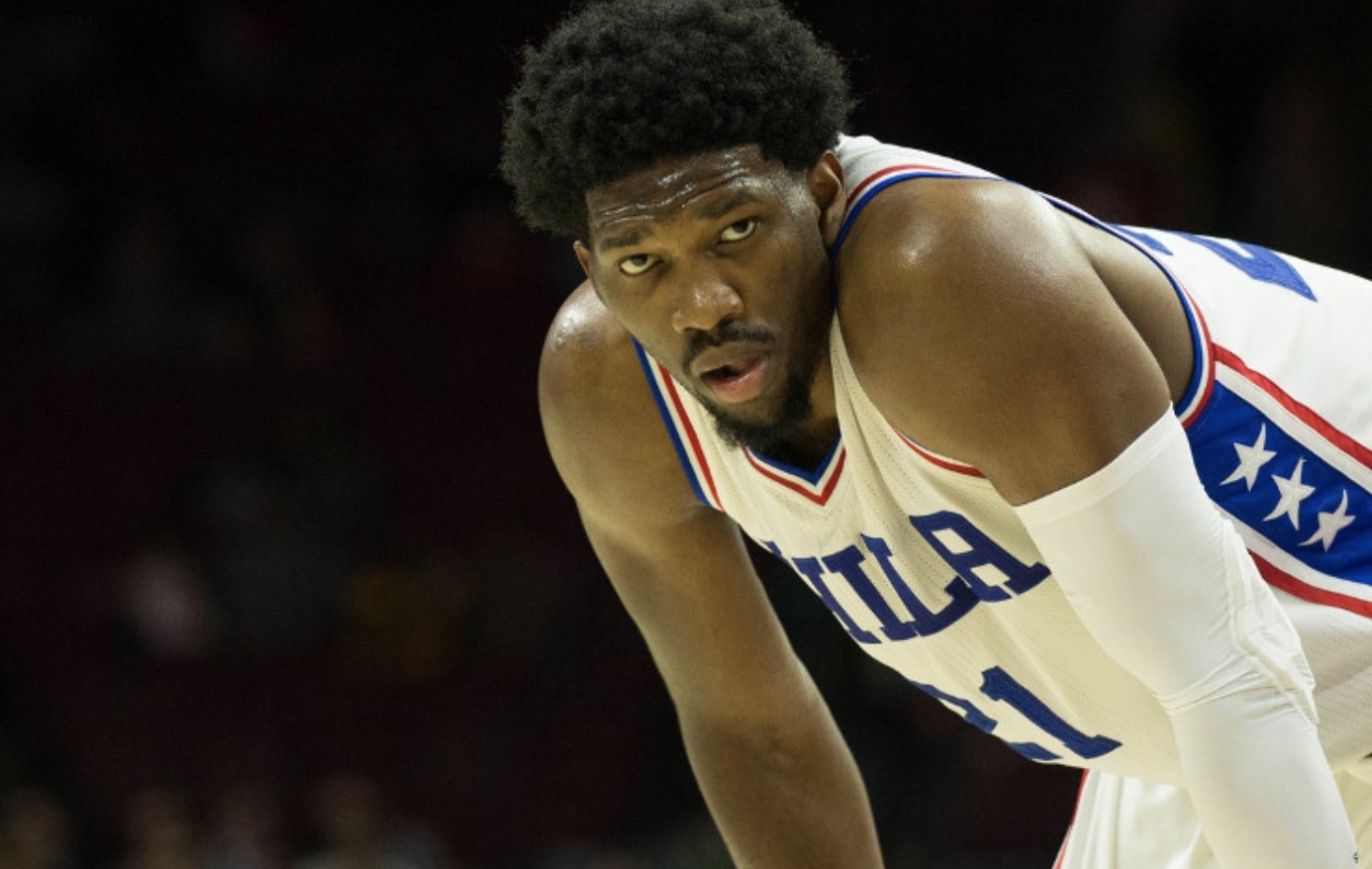 恩比德将会出战球队对阵奇才的常规赛揭幕战_