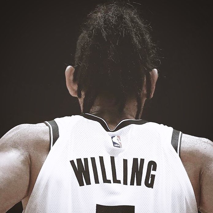 林书豪晒照自我激励上帝不要求我完美