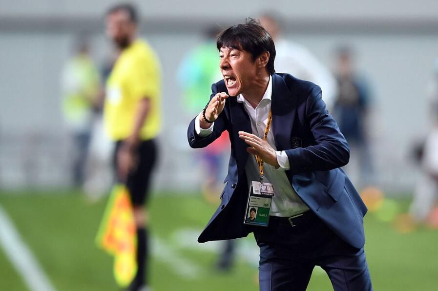 韩国主帅:要在下月东亚杯证明韩国足球还活着