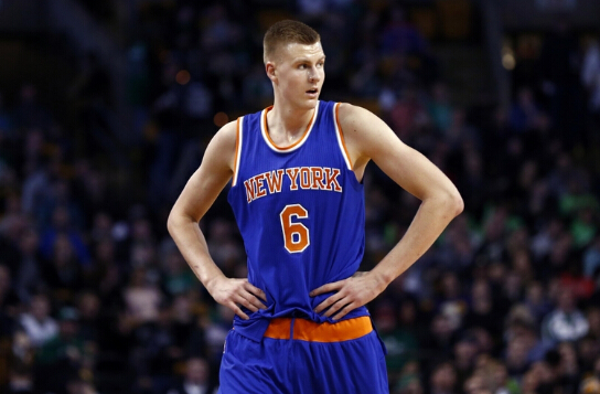 霍纳塞克:kp的左膝不适也许无法在后天赛前消除