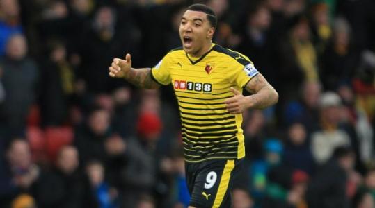 M-席尔瓦：队内前锋迪尼冬窗哪也不会去