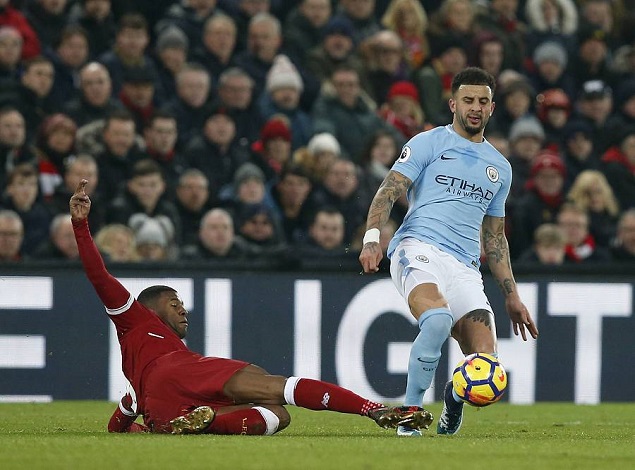 半场：张伯伦破门萨内扳平，利物浦1-1曼城