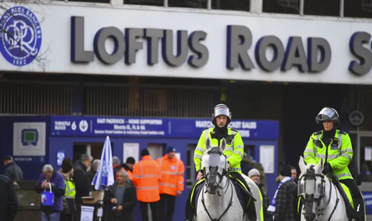 米堡球迷因在QPR门将水瓶里撒尿并扔回球场被捕