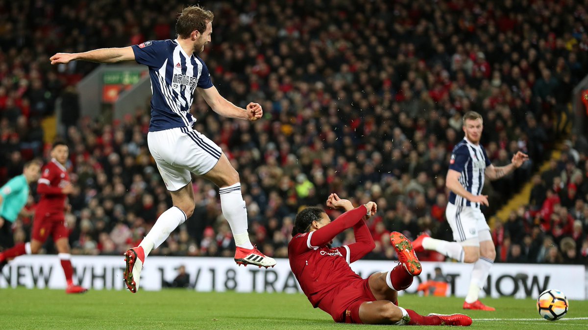 GIF：道森进球越位被判无效，西布朗3-1利物浦