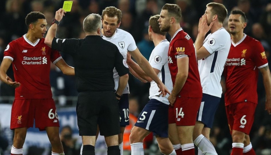 萨拉赫双响凯恩争议点球绝平，利物浦两度领先2-2平热刺