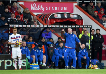 兰伯特：赫塞已经归来；我们把每一场联赛当杯赛决赛踢