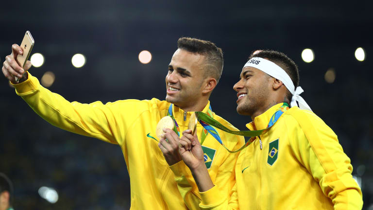 格雷米奥中场卢安：巴西是世界杯热门，很有机会夺冠