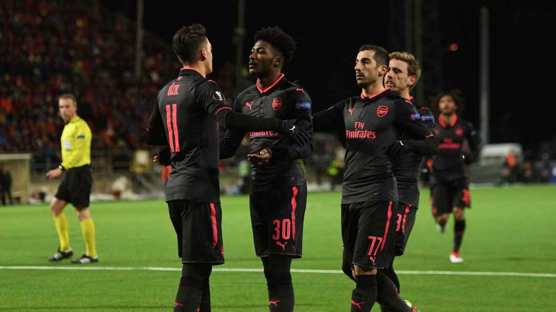 姆希塔良：我和厄齐尔可以在球场上共存