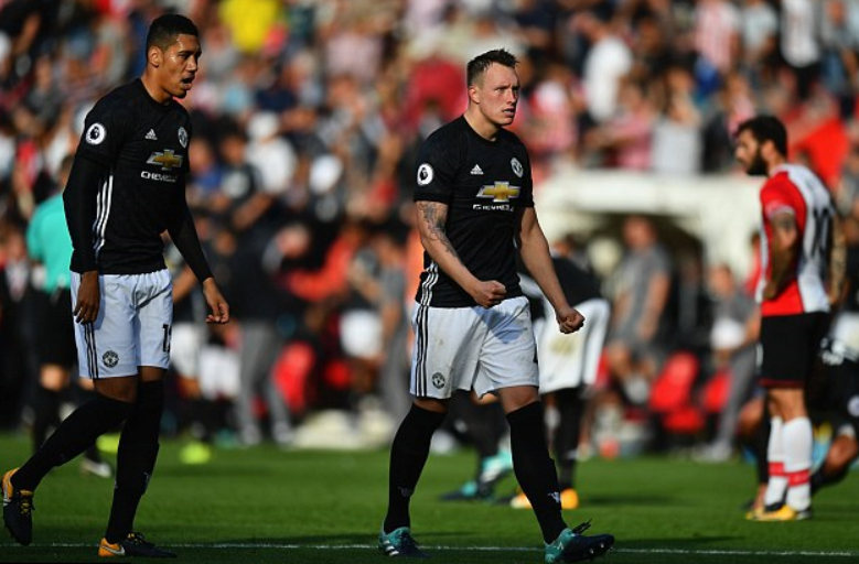 维迪奇：斯莫林和琼斯成长的过程中缺乏老将们的帮助