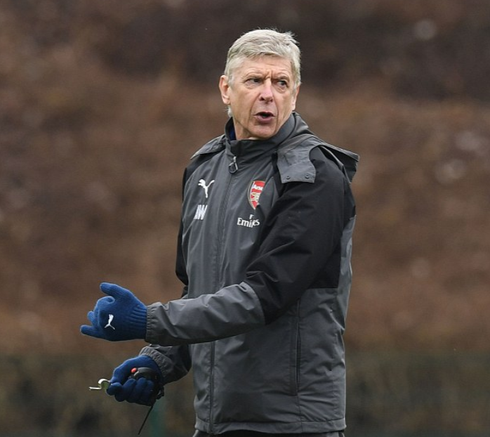 邮报：枪手四人团队决定温格继任人选，勒夫是球队的目标