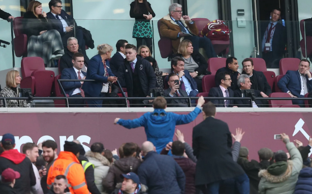 电讯报：欲增加球场容量，西汉姆联与场馆方产生纠纷