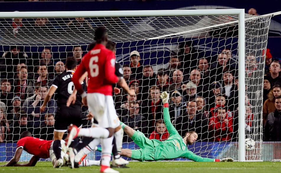 GIF：替补奇兵，本耶德尔劲射打破僵局