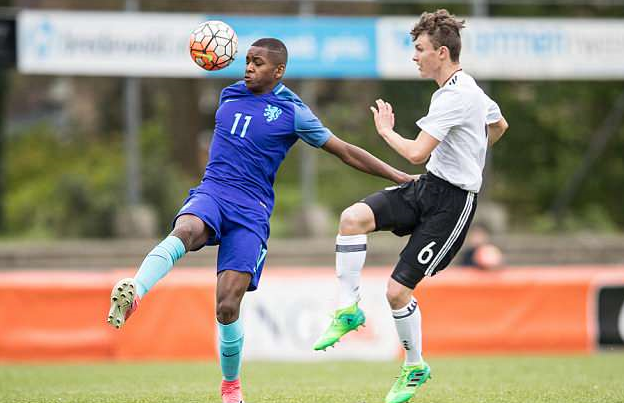 邮报：<a href=https://www.310bf.com/tags-%E5%88%87%E5%B0%94%E8%A5%BF-0.html target=_blank class=infotextkey>切尔西</a>接近签下荷兰15岁小将布拉夫