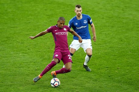 费尔南迪尼奥：希望曼城赢下德比加冕冠军