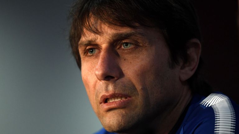 加里-内维尔：下赛季孔蒂可能不会执教<a href=https://www.310bf.com/tags-%E5%88%87%E5%B0%94%E8%A5%BF-0.html target=_blank class=infotextkey>切尔西</a>了