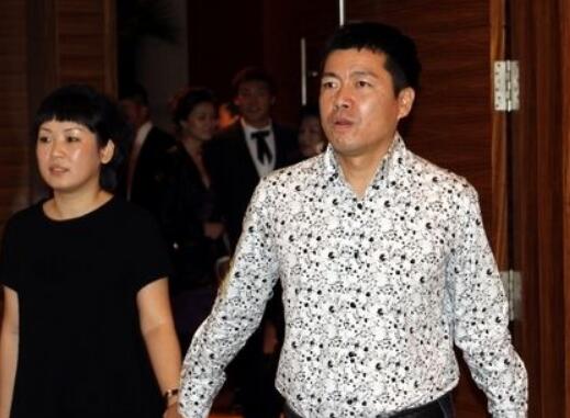 一方对周军上任不知情,曾挖恒大,华夏幸福高