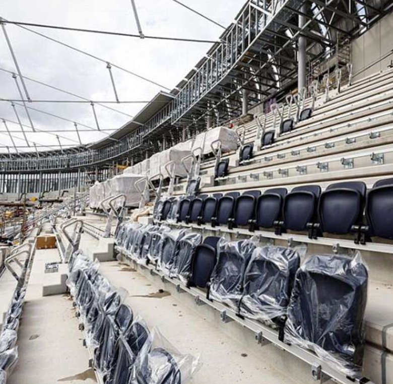竣工在即？热刺新球场已经开始安装座椅