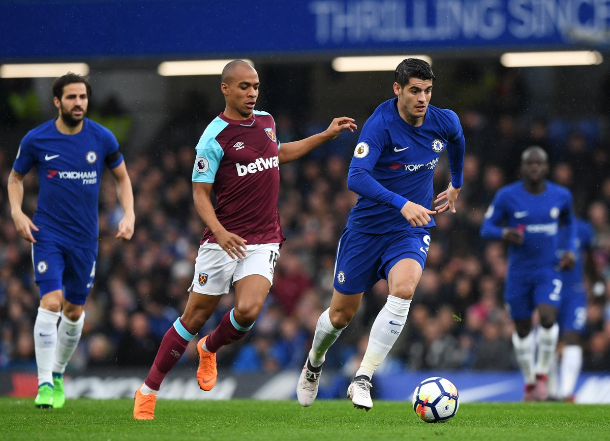 GIF：莫拉塔越位在先，进球再度无效