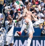 感激曼联，伊布将在洛杉矶办party宴请曼联队友