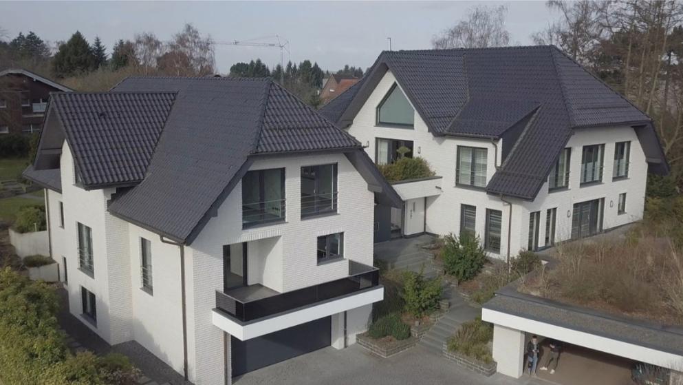 德媒：奥巴梅扬出售在多特的别墅，挂价400万