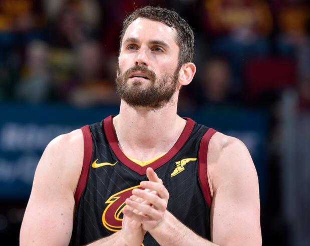 乐福个人职业生涯季后赛第3次得到20+15