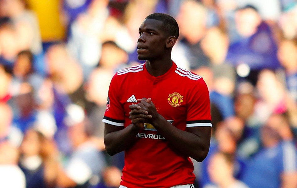 GIF：憾失良机！博格巴门前咫尺头球顶偏