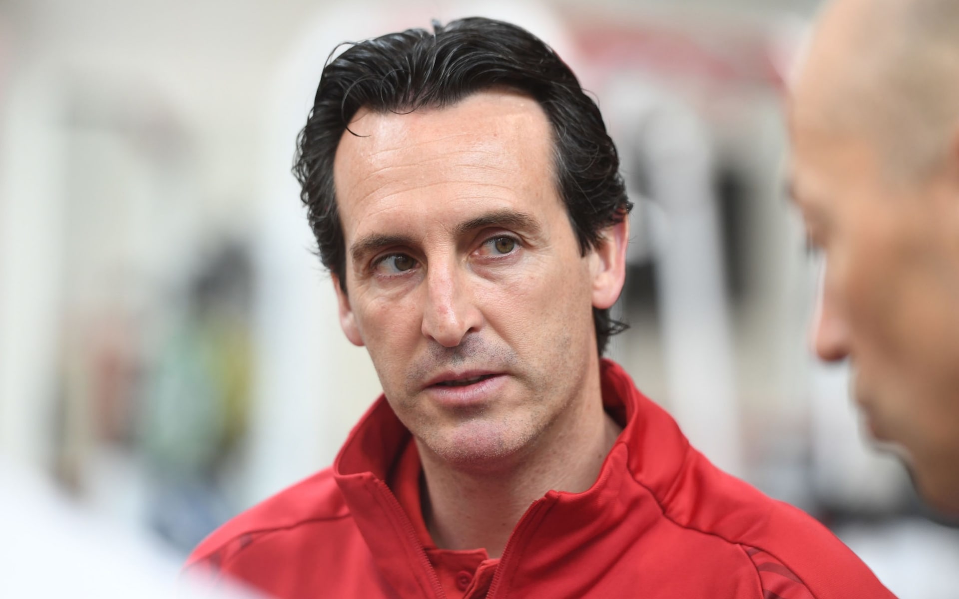 每日电讯报：克伦克将会多给埃梅里2000万镑转会预算