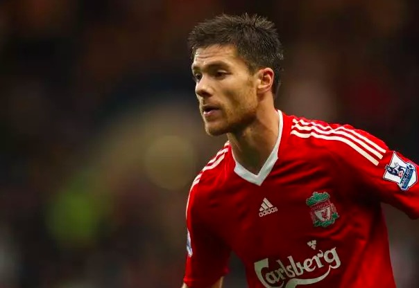 哈维-阿隆索：利物浦球员控制情绪和场上踢球一样重要