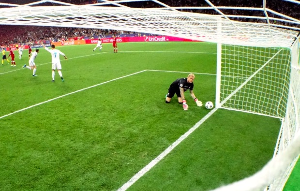 莫郡警方：将调查对卡里乌斯发出的死亡威胁