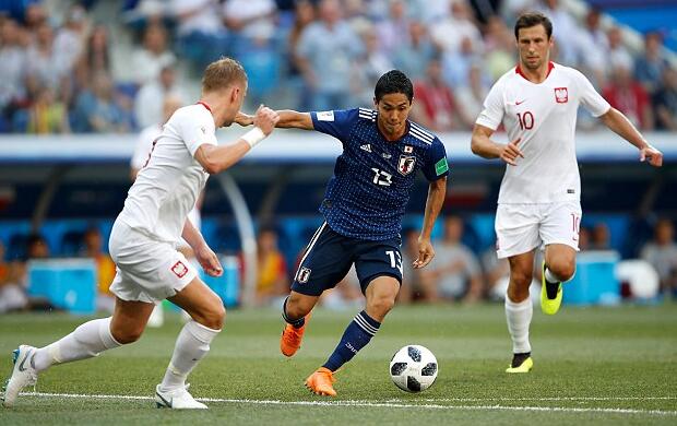 邮报：900万镑，日本国脚武藤嘉纪接近加盟纽卡斯尔