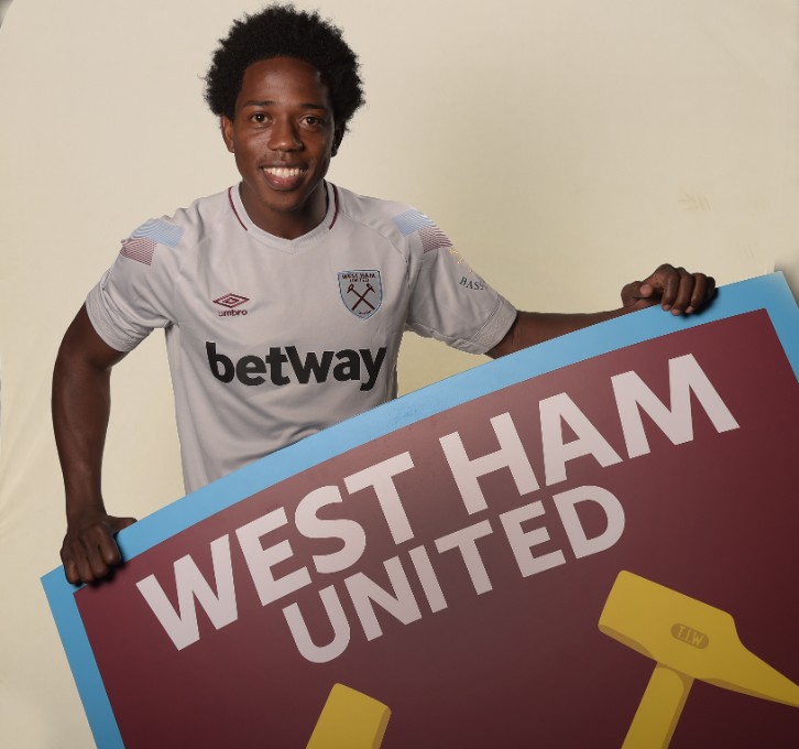 爆发型买人？西汉姆联今夏签下佩工和十笔引援，破球队记录