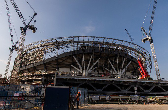 镜报：担心新球场不能及时建成，热刺将租温布利到年底