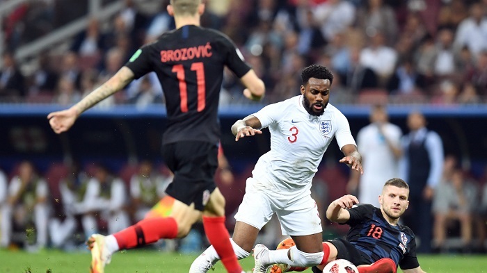 图片报：沙尔克已经不再考虑热刺边卫罗斯