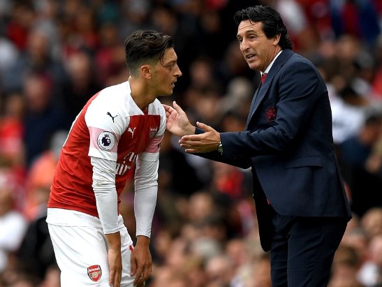 埃梅里谈厄齐尔：比赛关键时刻，所有球员都需要防守