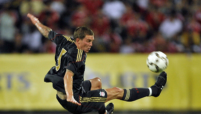 阿格发推回忆伤病：这一跳改变了一切