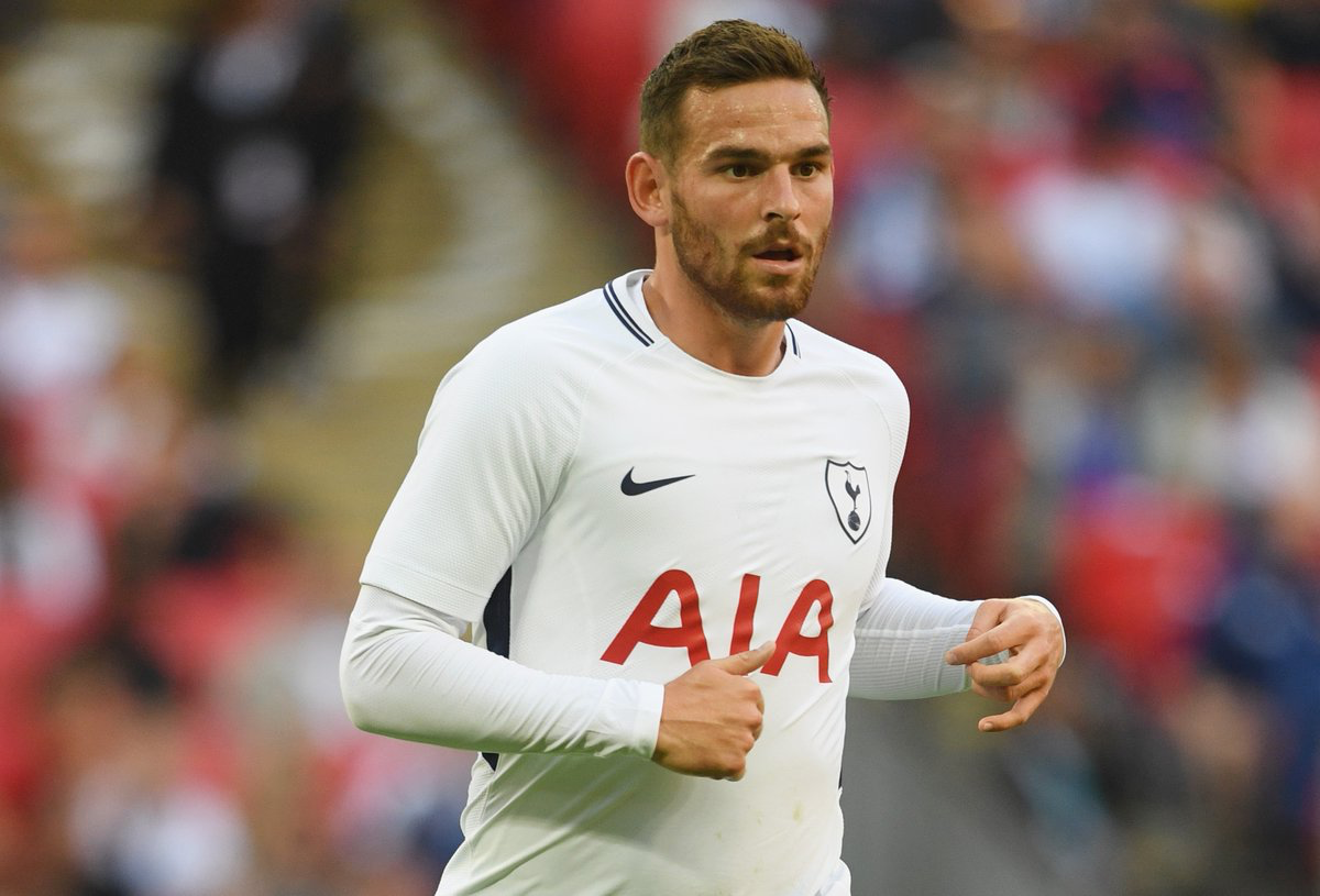 官方：热刺前锋扬森将接受小型足部手术