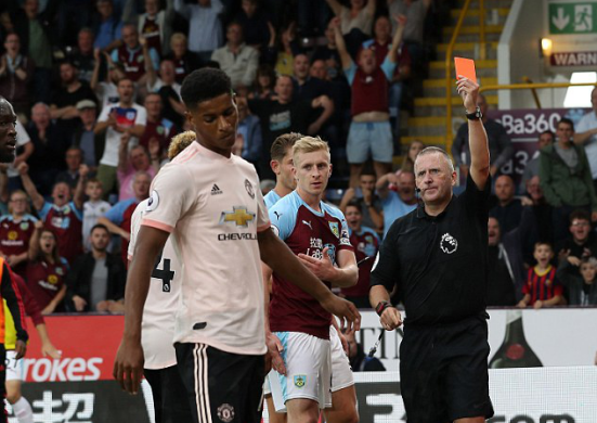 拉什福德：向球队和球迷道歉，我不该做出那样的反应