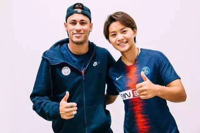 王霜:即将克服语言障碍,我是因为能力才来大巴黎