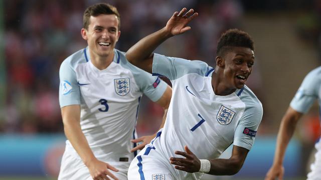 官方：莱斯特城双星奇尔韦尔、格雷入选英格兰成年队