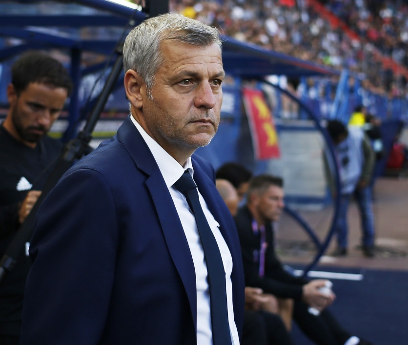 里昂主帅：曼城是欧冠绝对的夺冠热门；我非常尊敬瓜迪奥拉