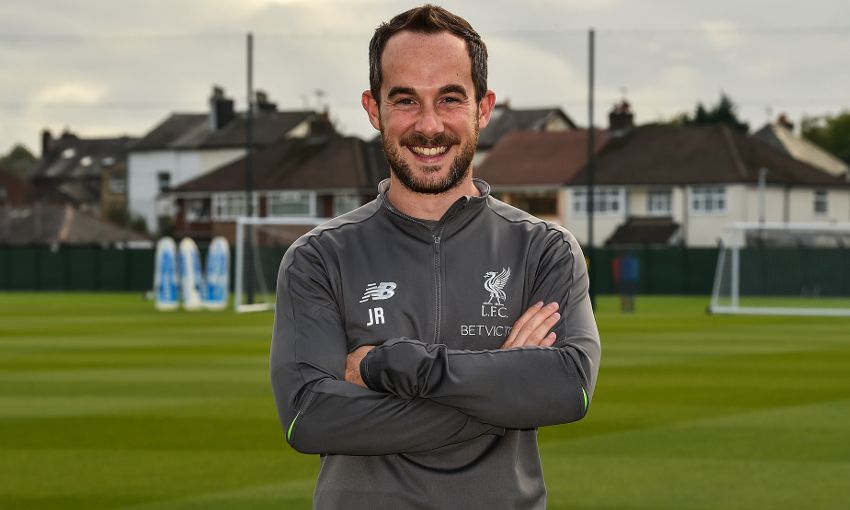 官方：利物浦俱乐部任命罗宾逊为门将助理教练