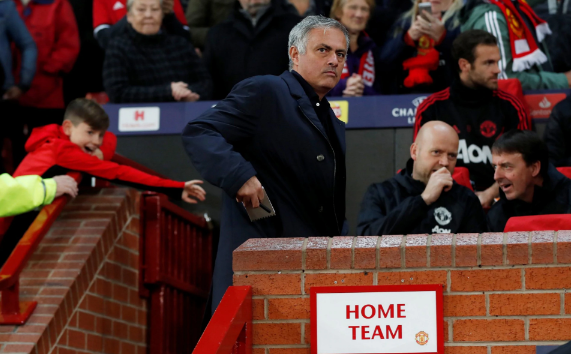 曼市警方回应穆帅“球队未受警方护送”言论