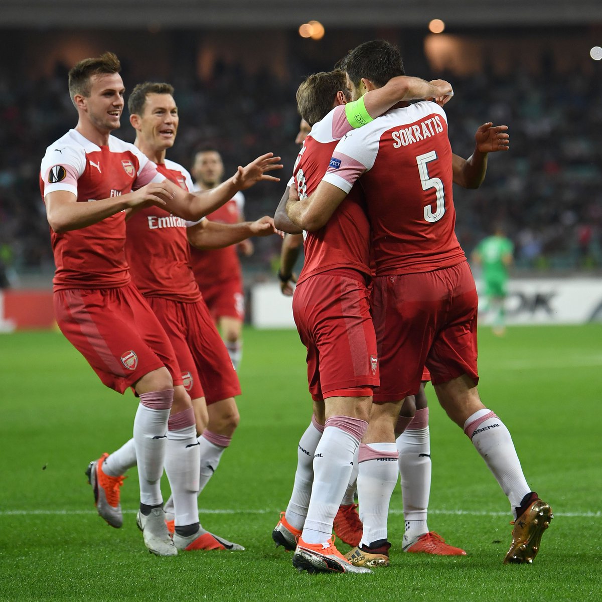 GIF：帕帕斯塔索普洛斯破门，<a href=https://www.310bf.com/tags-%E9%98%BF%E6%A3%AE%E7%BA%B3-0.html target=_blank class=infotextkey>阿森纳</a>取得领先